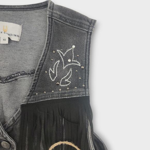 Austin Landing Jean Crop Vest Women's XS Gray Suede Fringe Studded Embroidered - Picture 2 of 8